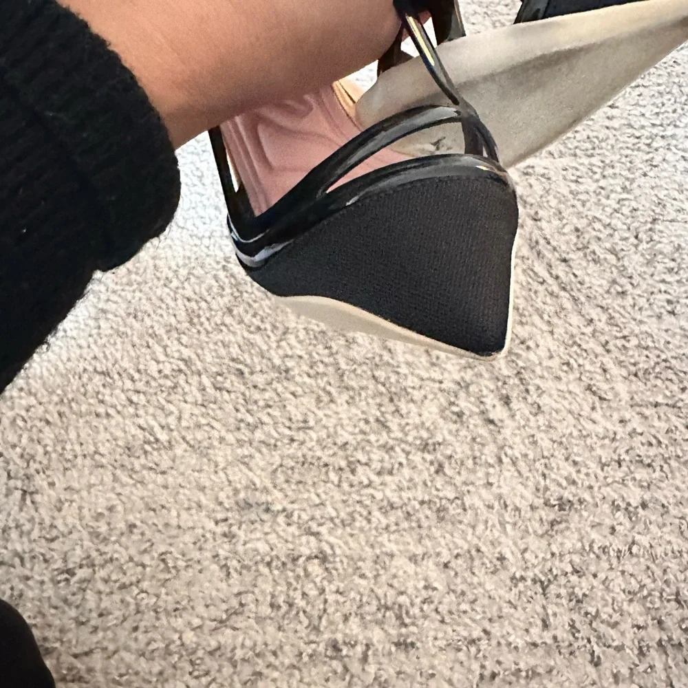 Dior Black Fabric And Patent Leather Pointed Toe Curved Heel Pumps Size 35.5 - Picture 12 of 15